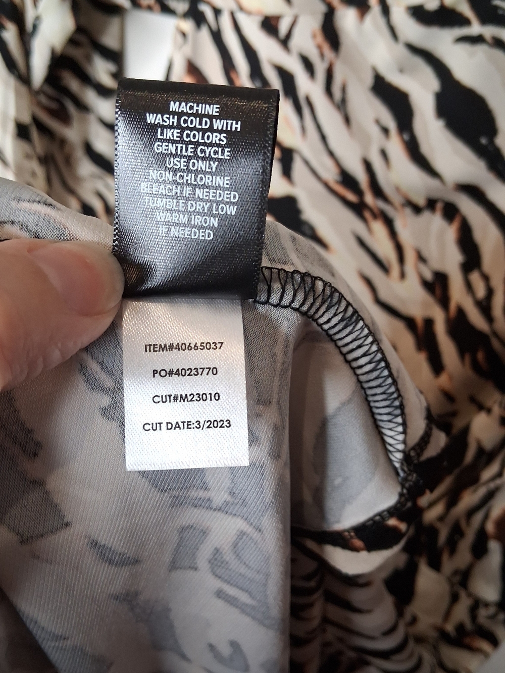 Torrid Watercolor Zebra Cutout Maxi Dress Size 3 3X - Picture 8 of 8